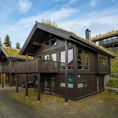 Semesterbostad Large Family At Hafjell With In-ski Out